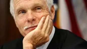Bota e medias në zi! Ndërron jetë themeluesi i CNN, Ted Turner
