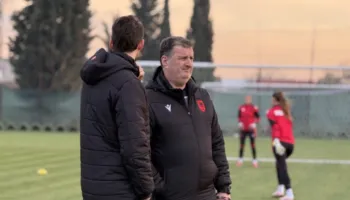 Botërori 2027 për vajza/ Sfidat vendimtare ndaj Çekisë & Malit të Zi, trajneri Grima grumbullon 23 lojtare
