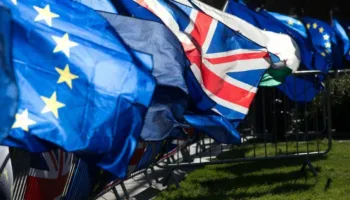 Brexit përçan qeverinë britanike! Laburistët, pro dhe kundër rikthimit në BE