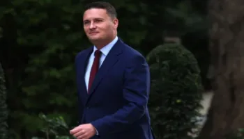Britani e Madhe, ministri i Shëndetësisë jep dorëheqjen