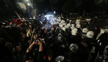 Caktohet seanca në Apel/ Protesta e parë pa të arrestuar… Por 5 qytetarë ndodhen ende në qeli prej 17 prillit