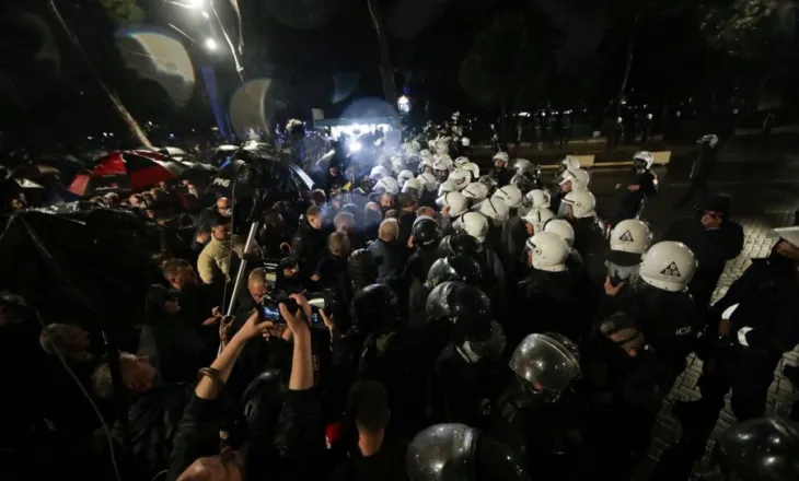 Caktohet seanca në Apel/ Protesta e parë pa të arrestuar… Por 5 qytetarë ndodhen ende në qeli prej 17 prillit