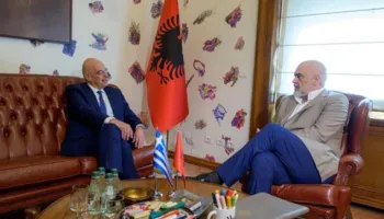 Çështja e Detit/ Media greke: Ministri Dendias do të vizitojë Shqipërinë javën e ardhshme, Athina dhe Tirana…