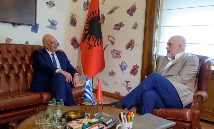 Çështja e Detit/ Media greke: Ministri Dendias do të vizitojë Shqipërinë javën e ardhshme, Athina dhe Tirana…