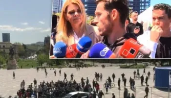 Ç’ndodhi në Sheshin “Skënderbej”, lezhjani çan kangjellat me makinë, rrezikon jetën e qytetarëve