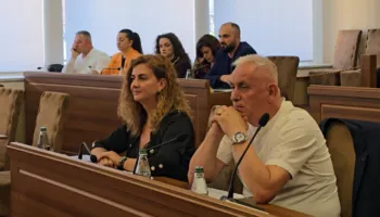 Debat në Këshillin Bashkiak Shkodër për ‘Paketën e Maleve’ në Theth, opozita: Doni të grabisni tokat
