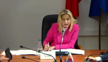 Dëgjesa me artistët/ Zhupa: Meritojnë njohje të titujve akademikë dhe lejimin e avancimit në karrierë!