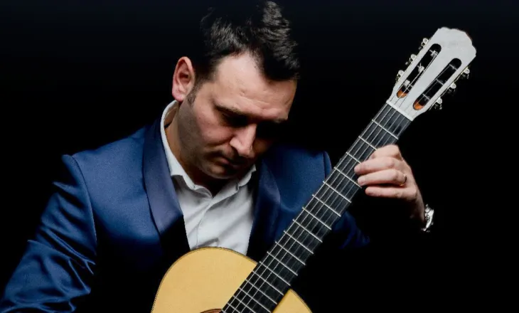 Denis Bizhga: “Albania International Guitar Festival” gjatë kësaj dekade është kthyer në një pikë takimi të…