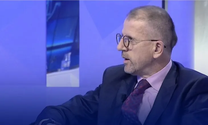 “Deputetët e PD të futen atje te vendi”, ish-prokurori: Le të sakrifikohen dhe t’i nxjerrin provat që kanë