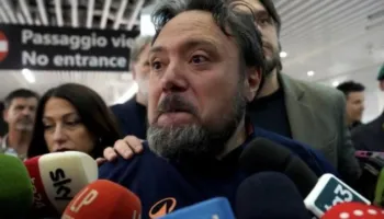 Deputeti italian rrëfen dhunën e përjetuar nga izraelitët: Na rrahën si kriminelë