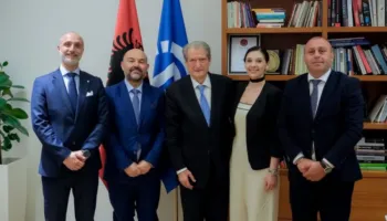 Detajet nga takimi Berisha-De Rosa në PD/ Doda: Rikthim i standardeve europiane në Shqipëri!