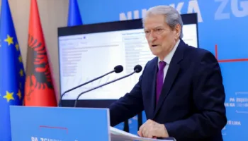 “Dha shifra të kundërta nga ato që paraqesin institucionet tona”, Berisha për raportimin e kryenegociatores Dhuka: Do përgjigjet për mashtrimet që bëri