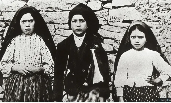 “Dielli rrotullohej si rrotë zjarri”, si profecitë e Fatimës parashikuan rënien e Bashkimit Sovjetik