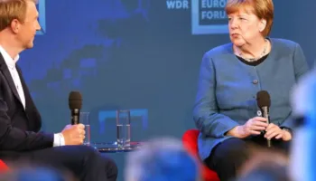 “Diplomacia ka qenë gjithmonë ana tjetër e medaljes”/ Angela Merkel kritikon ashpër BE-në: Nuk po e shfrytëzon potencialin në luftën Rusi-Ukrainë