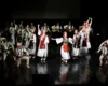“Dita e Ansamblit- Brez pas Brezi” bashkon në skenë artistët ndër vite të Ansamblit Kombëtar  