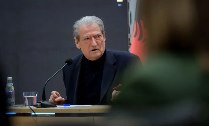 “Dje mashtroi hapur për raportin IBAR”, Berisha: Ministri i Jashtëm të japë dorëheqjen për fyerjet ndaj shqiptarëve