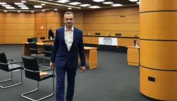 Dosja ‘Toyota Auris’/ Apeli i Posaçëm liron nga qelia ish-prokurorin e Vlorës, Aurel Zarka përfundon shlyerjen e dënimit