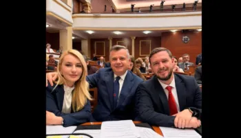 Draft-rezoluta e integrimit, Balla tregon kush janë 2 deputetët që bindën PD-në