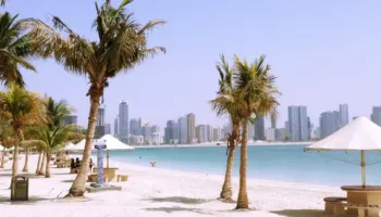 Dubai hap plazhin e parë privat në botë vetëm për gratë, me staf ekskluzivisht femëror