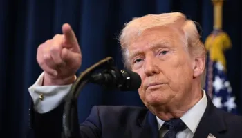 “Duhet të bëjnë marrëveshje”, Trump paralajmëron Iranin: Durimi im po mbaron