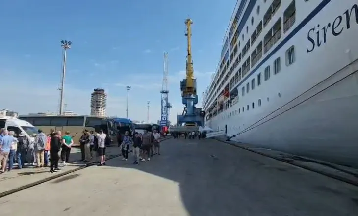 Durrësi mirëpret kroçerën “SIRENA”, 646 vizitorë nga vende të ndryshme të botës