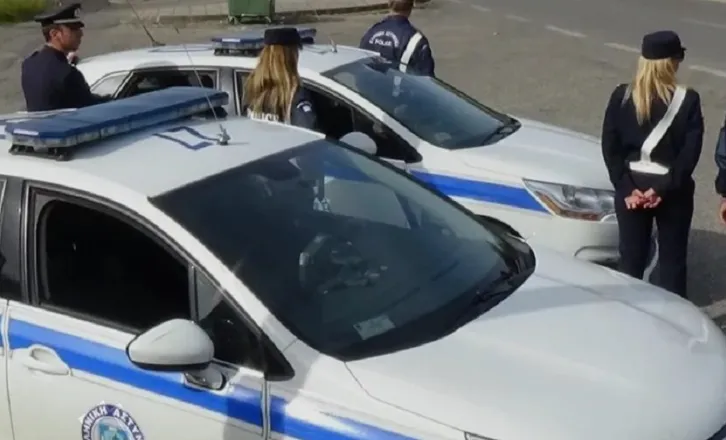 E akuzonte për vdekjen e të birit 3 vite me parë, 54-vjeçari vret të riun në Greqi