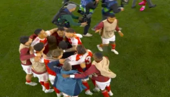 E FUNDIT/ Festë e madhe që mungonte prej  20 vitesh, Arsenali kualifikohet në finale të Ligës së Kampionëve