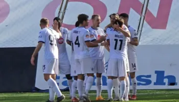 E vendos dopieta e Malomos, Dinamo mposht Egnatian dhe “i lë targën” Partizanit