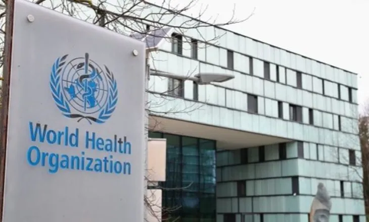 Ebola/ OBSH paralajmëron për përkeqësim të situatës