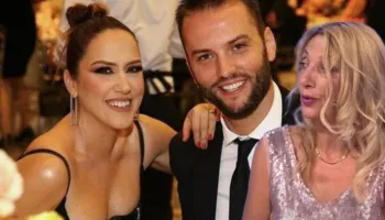 “Edhe ai burri i vet… ëndërr”/ Moza Ahmeti ngacmon partnerin e Arbana Osmanit