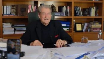 “Edhe sa ka kilometri i fundit?”Berisha-komentuesit: Tani ne duhet të fitojmë…