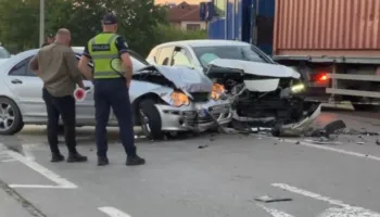 Efektivi u lëndua gjatë operacionit në Korçë, shpërndarësi kokainës përplasi…