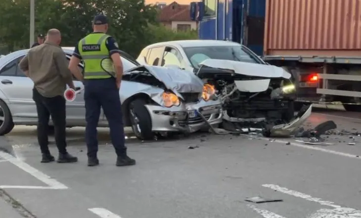Efektivi u lëndua gjatë operacionit në Korçë, shpërndarësi kokainës përplasi…