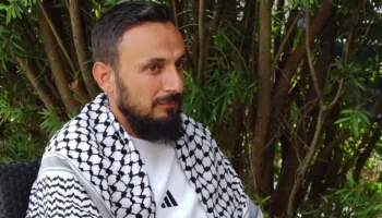 Ekskluzive/ “Na rrahën dhe na qëlluan me armë”, Goxhaj rrëfen dhunën e izraelitëve, aktivisti shqiptar flet për Top Channel: Bëheshin paqësorë kur…