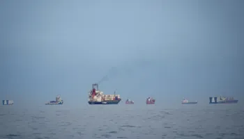 Emiratet e Bashkuara Arabe: Goditet në Ngushticën e Hormuzit cisterna jonë