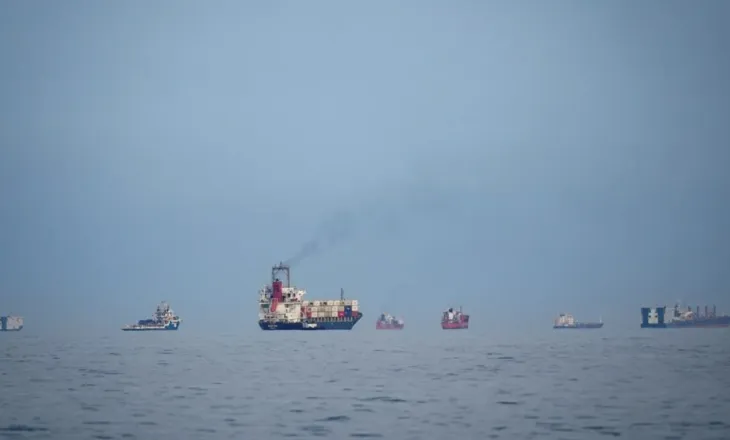 Emiratet e Bashkuara Arabe: Goditet në Ngushticën e Hormuzit cisterna jonë