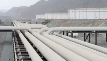Emiratet “sfidojnë” krizën në Hormuz, ndërtojnë tubacionin gjigant të naftës që anashkalon Iranin dhe trondit OPEC-un