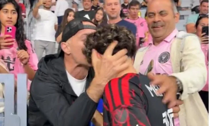 Emocionuese/ Mehmeti shënoi kundër Mesit, babai i futbollistit shqiptar përshkoi 2500 km për golin e parë të të birit