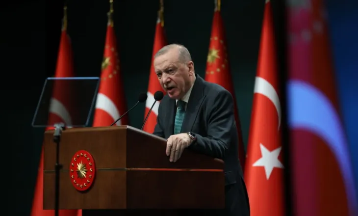 Erdogan ndërhyn në krizën SHBA-Iran, mbështetje për marrëveshjen dhe hapjen e Hormuzit