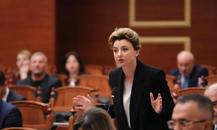 Erisa Xhixho: Shqipëria e fundit në rajon për investimet në shëndetësi, por e para për keqmenaxhim dhe koncesione korruptive.