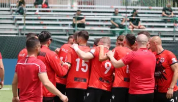Europiani i Socca-s: Shqipëria eliminon Francën nga pika e bardhë e penalltisë, do përballet po sot me Serbinë në çerekfinale