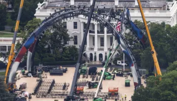 Event spektakolar i Arteve Marciale jashtë Shtëpisë së Bardhë, ndeshjet do të zhvillohen në ditëlindjen e 80-të të Donald Trump
