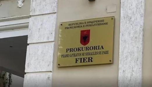 Falsifikuan vendime gjyqësore shqiptare dhe greke, Prokuroria e Fierit dërgon për gjykim avokaten dhe përkthyesen