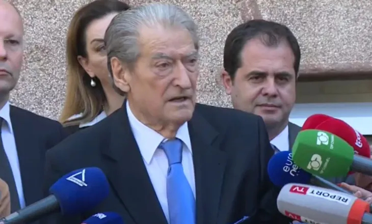 “Farsa më e shëmtuar ndonjëherë”/ Takimi me delegacionin e Komisionit të Venecias, Berisha: I tregova për armiqësinë e institucioneve me opozitën