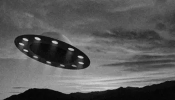 FBI publikon dokumente mbi dëshmitë e qenieve të vogla UFO dhe materialeve misterioze