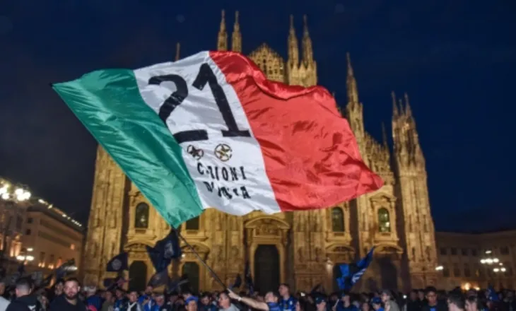 Festë e çmendur e Interit! 400 mijë njerëz në delir nga San Siro deri në Duomo