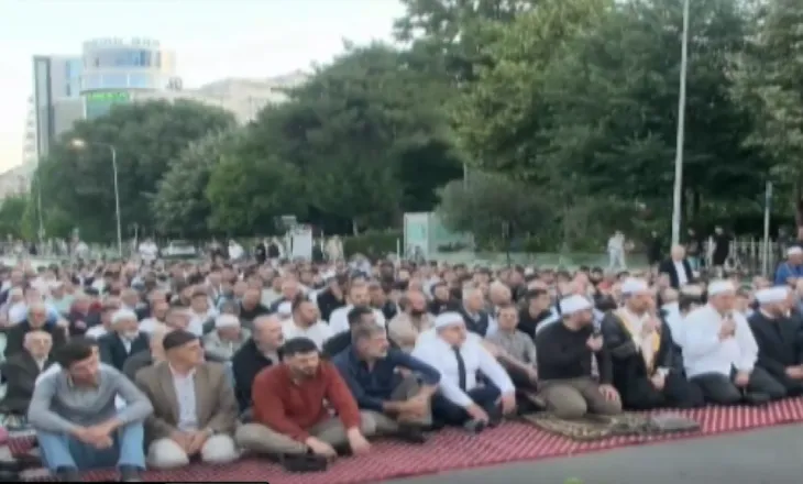 Festohet Kurban Bajrami në Shkodër. Thirrje për reflektim, respektimin e pronës dhe kthim tek vlerat