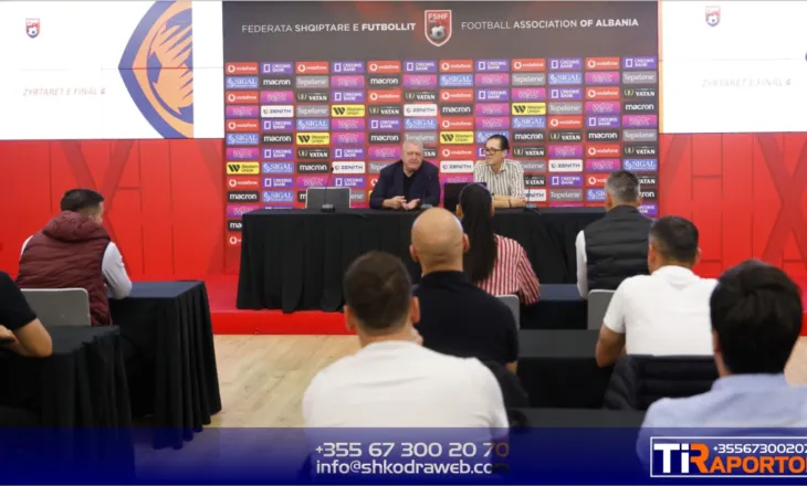 “Final 4”, presidenti i FSHF- së Armand Duka takim me arbitrat e përzgjedhur për ndeshjet vendimtare…