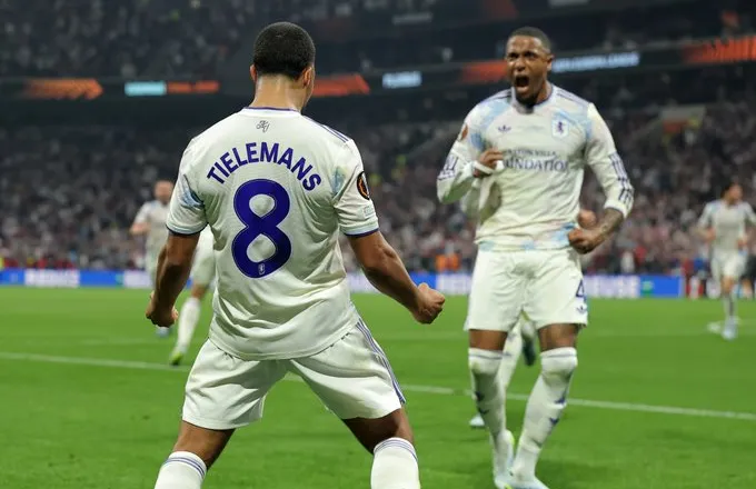 Finale e thjeshtë ndaj Frajburg, Aston Vila fiton Europa League