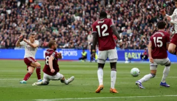 Fitore mes drithërimadh e Arsenalit, “Topçinjtë” kalojnë edhe West Ham dhe marshojnë drejt titullit